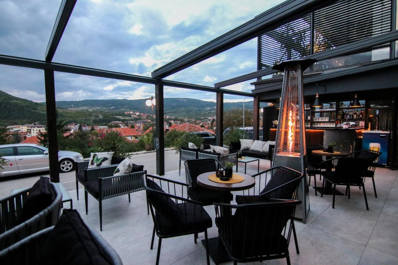 Hotel Happy Dimitrovgrad Eksteriør bilde