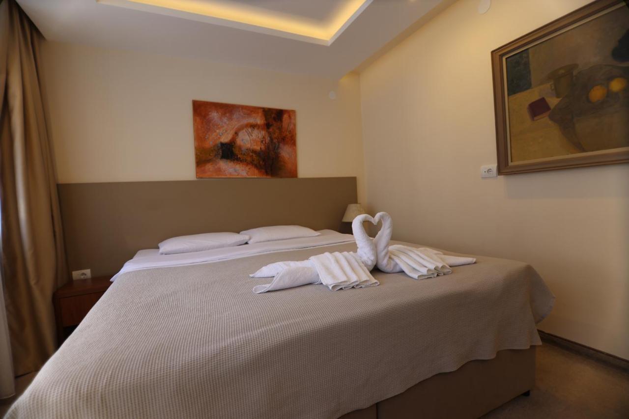 Hotel Happy Dimitrovgrad Eksteriør bilde