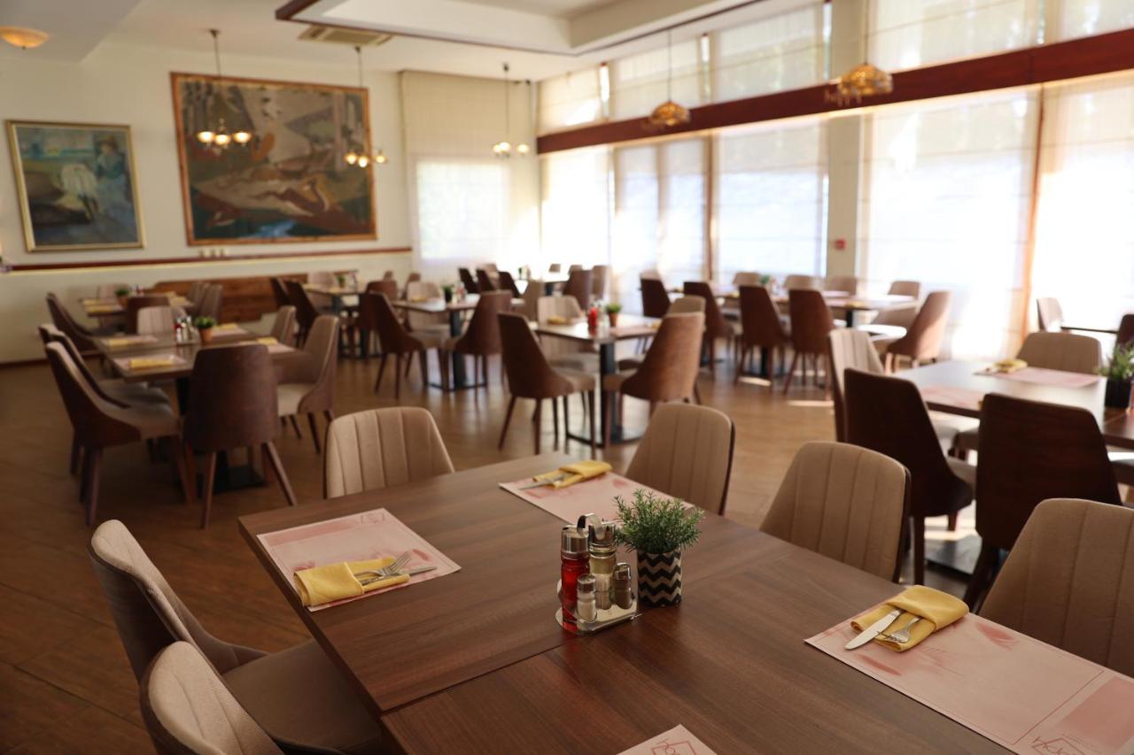 Hotel Happy Dimitrovgrad Eksteriør bilde